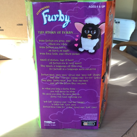 1998 Furby Giraffe NIB (sealed) - Picture 4 of 5